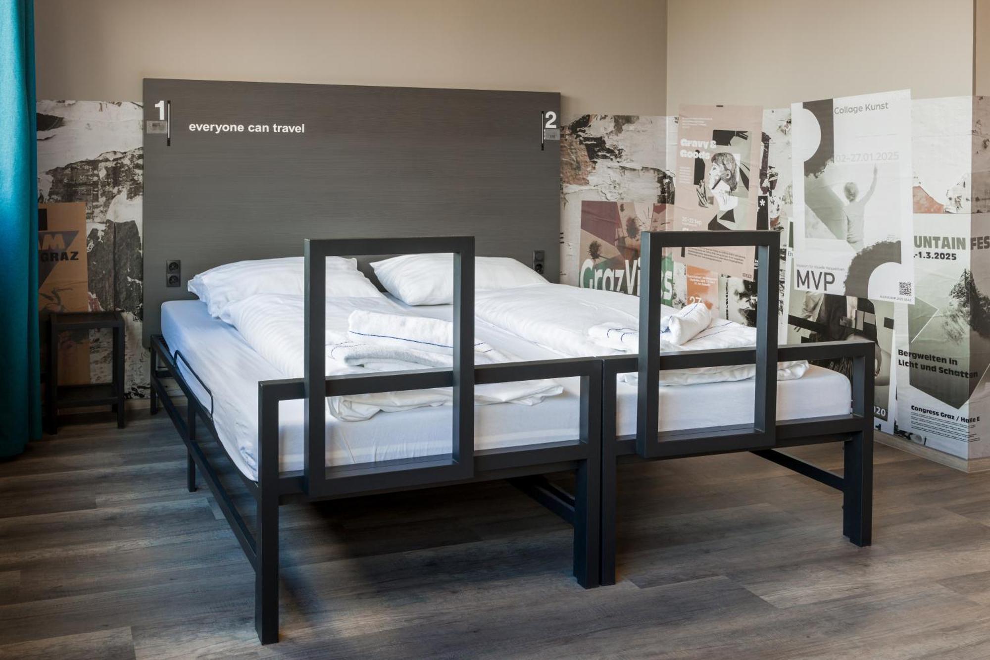 A&O Graz Hauptbahnhof Hostel Ngoại thất bức ảnh